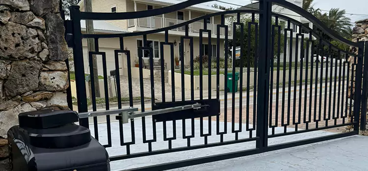 Swing Gate Opener with Keypad Carbondale